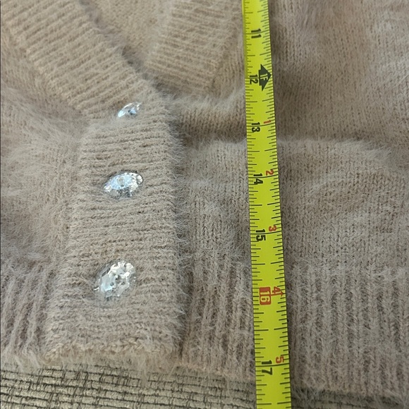 Sincerely Jules Soft Beige Knit Sweater Sz M - Picture 7 of 7